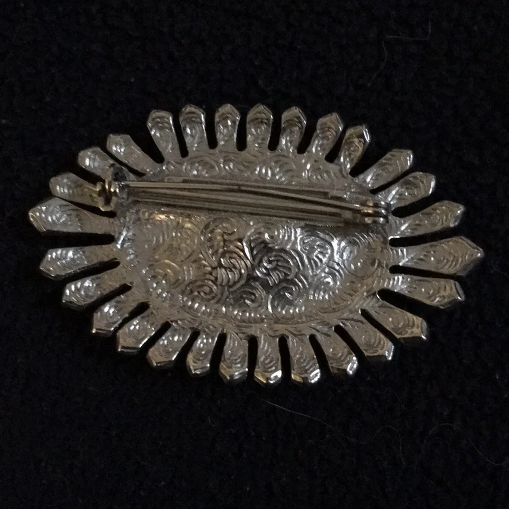 Vintage pink brooch with rhinestones - Picture 5 of 6
